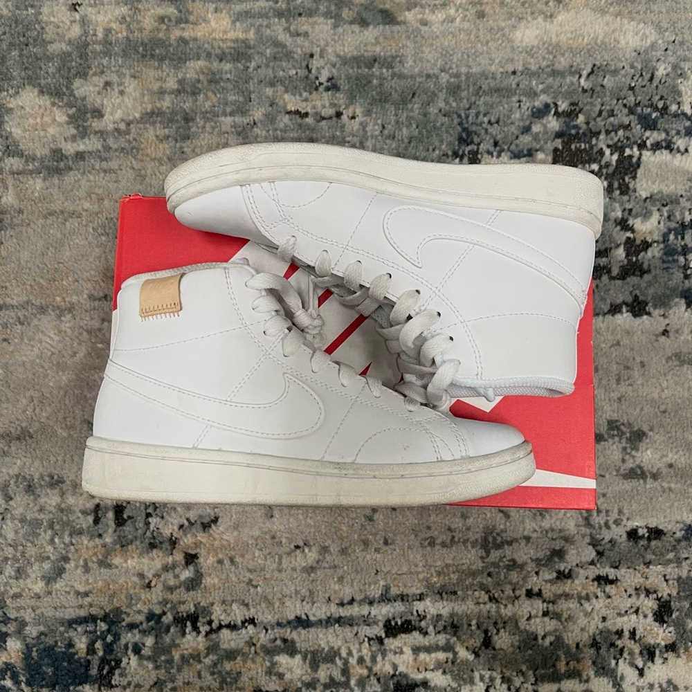 High Top Nike Shoes